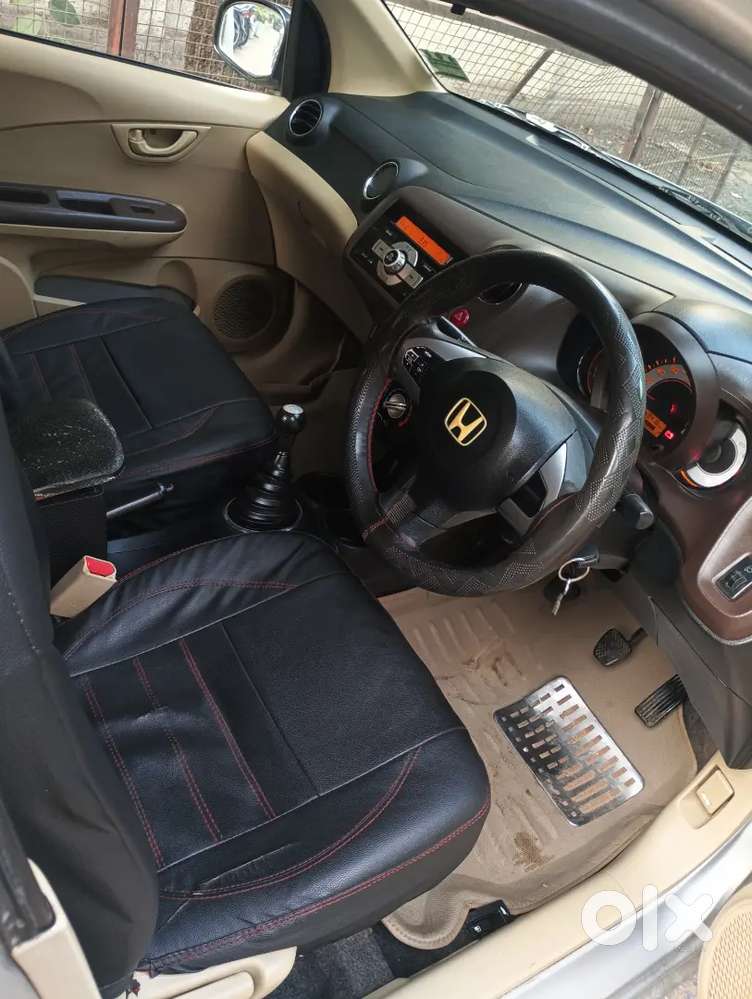 Honda Brio 2012