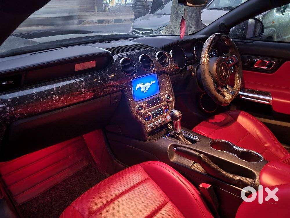 Ford Mustang V8, 2019, Petrol