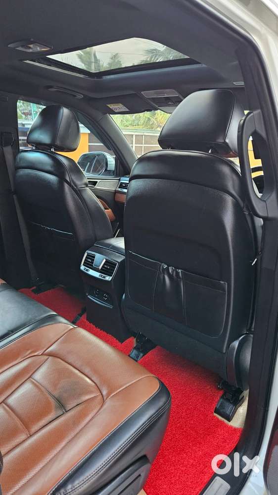 Mahindra Alturas G4 4wd At, 2020, Diesel