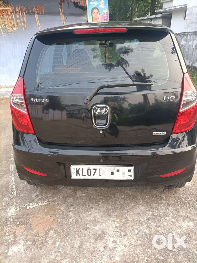 Hyundai I10 Sportz At, 2012, Petrol