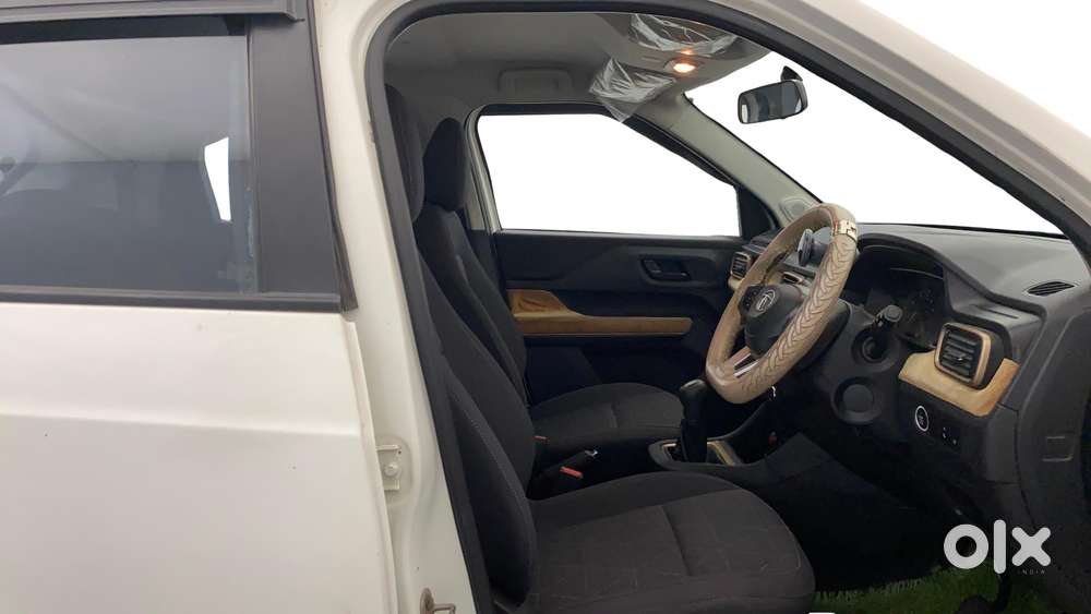 Tata Punch Camo Adventure Mt, 2022, Petrol