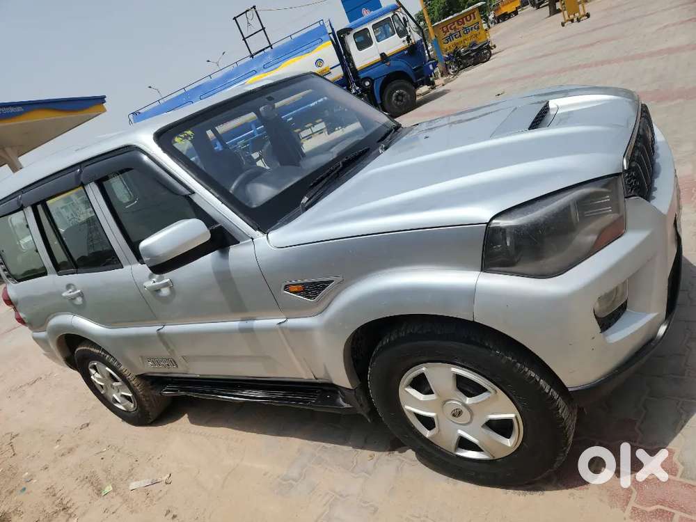 Mahindra Scorpio S6 Plus 2016 Diesel Car