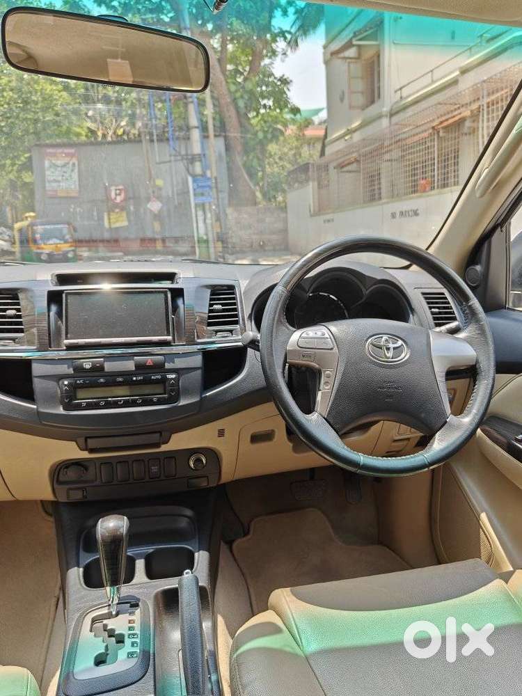 Toyota Fortuner 3.0 4x2 Automatic, 2014, Diesel