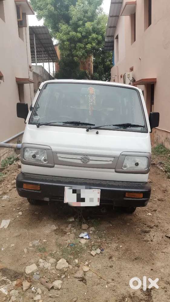 Maruti Suzuki Omni 2011 Petrol