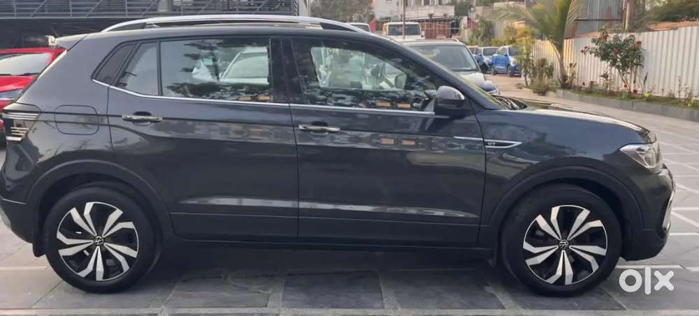 Volkswagen Taigun 2021 Petrol 43000 Km Driven