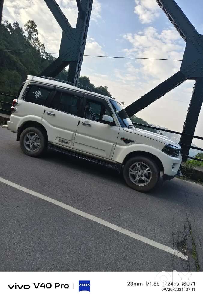 Mahindra Scorpio 2.2 2016