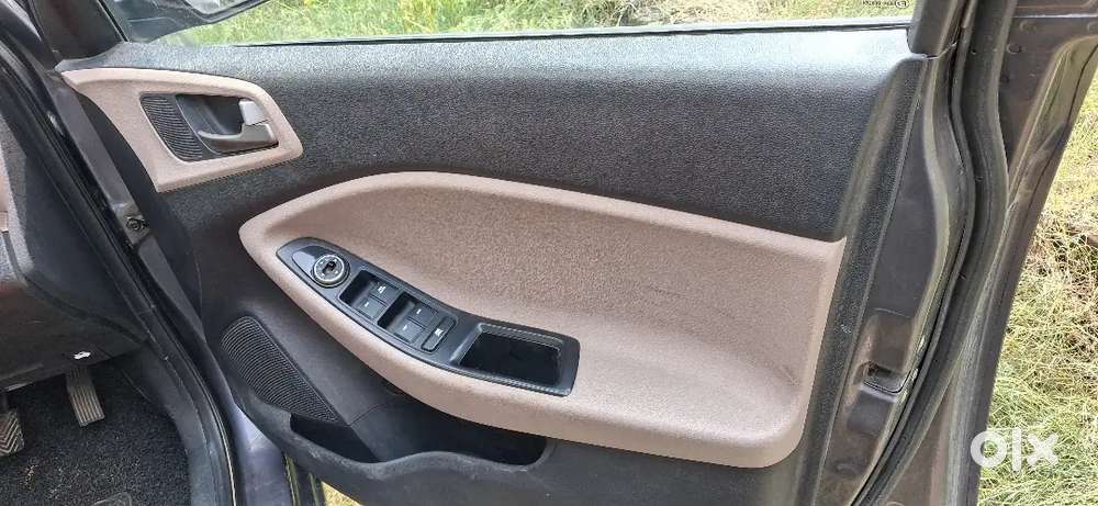 Hyundai I20 Magna Petrol 2015 Well Maintsined And In Best Condition