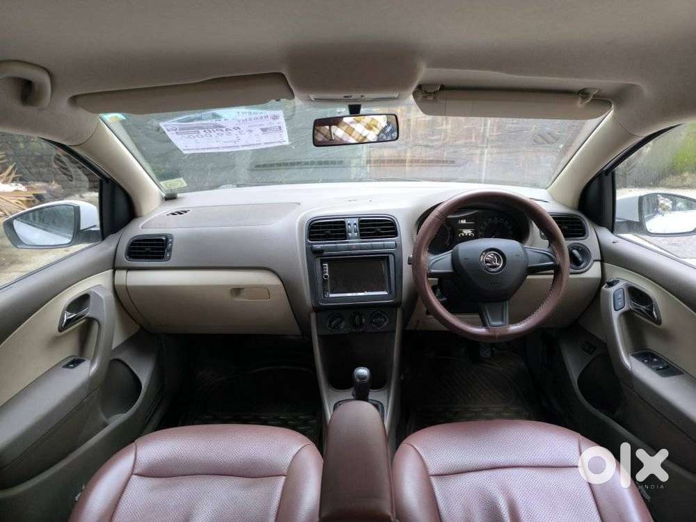 Skoda Rapid 1.6 Mpi Ambition, 2016, Petrol