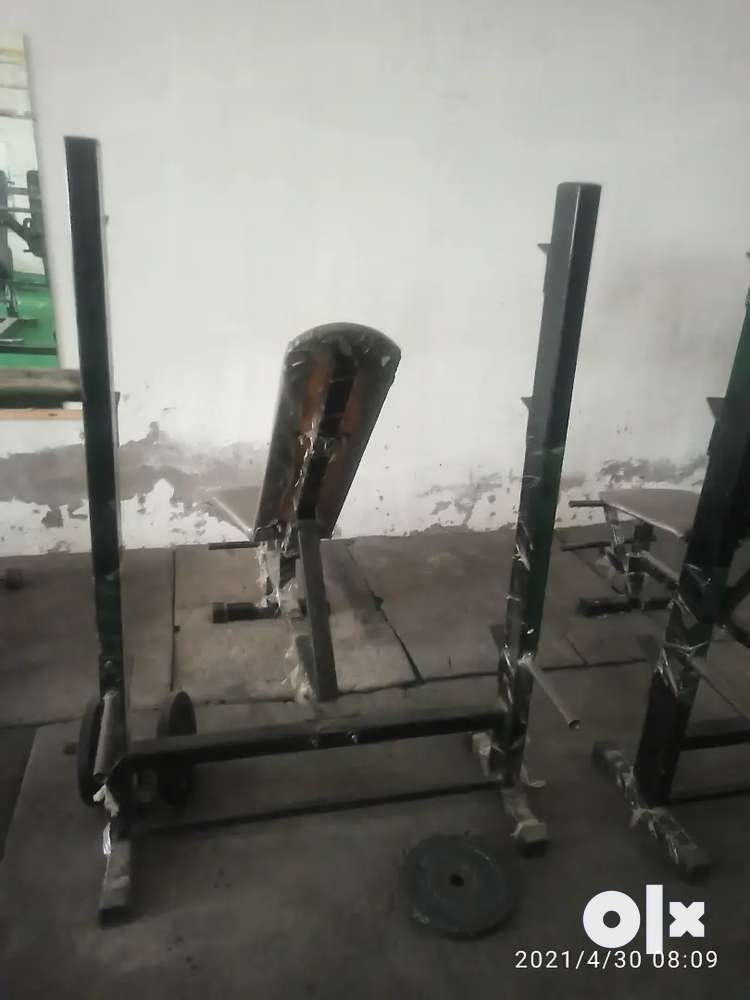 Preacher curl 2024 bench olx