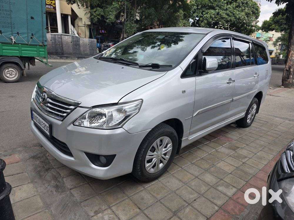 Toyota Innova 2.5 G (diesel) 7 Seater, 2012, Diesel