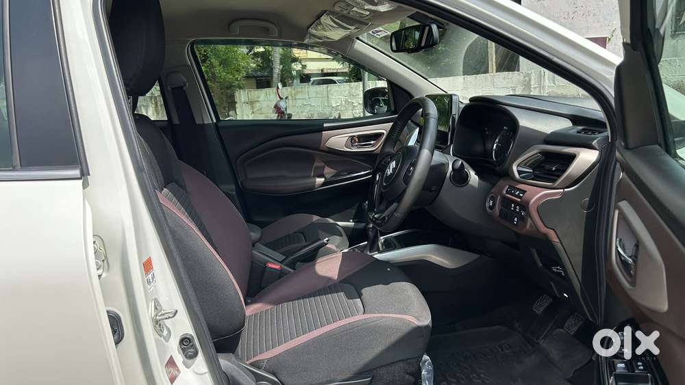 Maruti Suzuki Fronx Alpha 1.0l Turbo Mt, 2023, Petrol