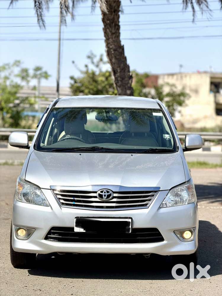 Toyota Innova 2.5 Gx 7 Seater Bs Iv, 2013, Diesel