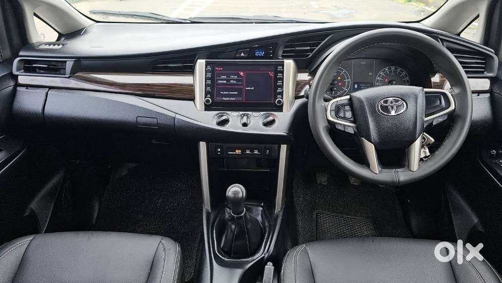 Toyota Innova Crysta 2.4 Gx 8 Str, 2023, Diesel