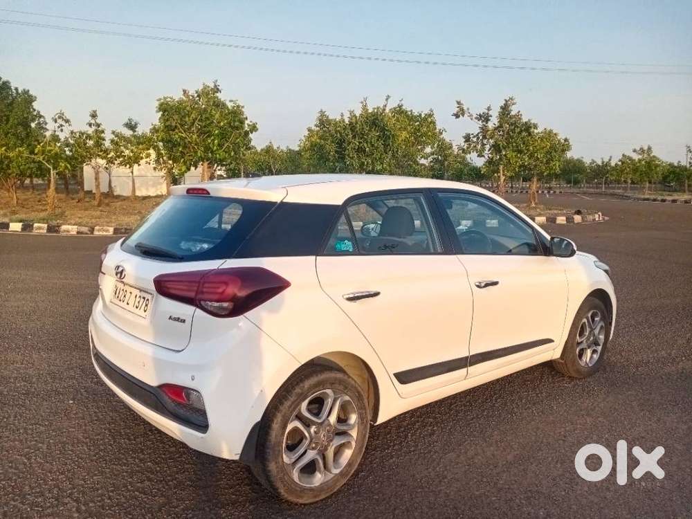 Hyundai Elite I20 Asta 'o' As In New Condition As Showroom Maintain