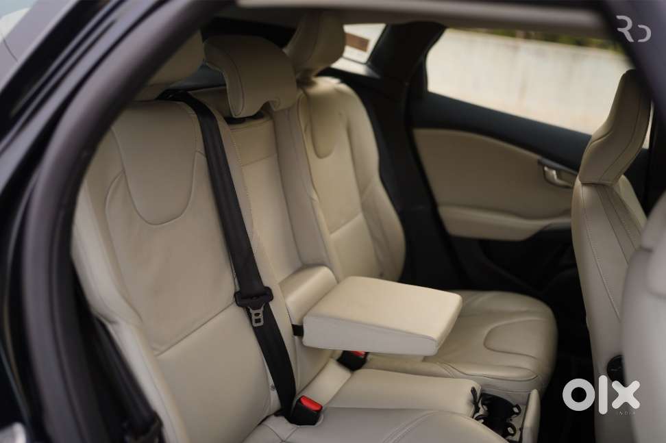 Volvo V40, 2016, Diesel