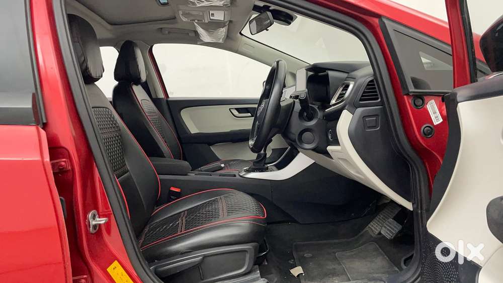 Tata Altroz Xza Plus (s), 2023, Petrol