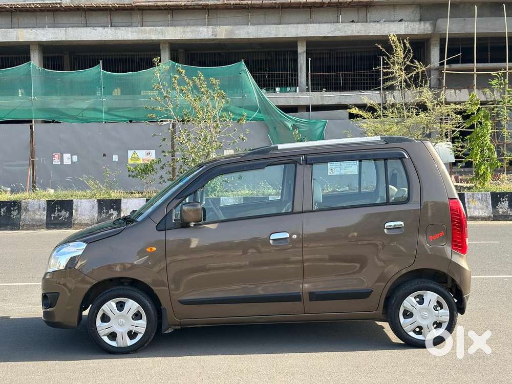 Maruti Suzuki Wagon R Vxi 1.0, 2018, Petrol
