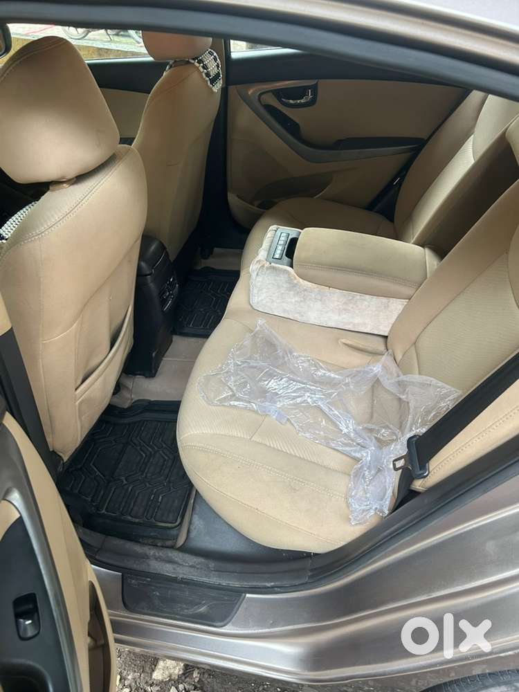 Hyundai Elantra 2013 Petrol Well Maintained