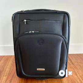Samsonite luggage olx on sale