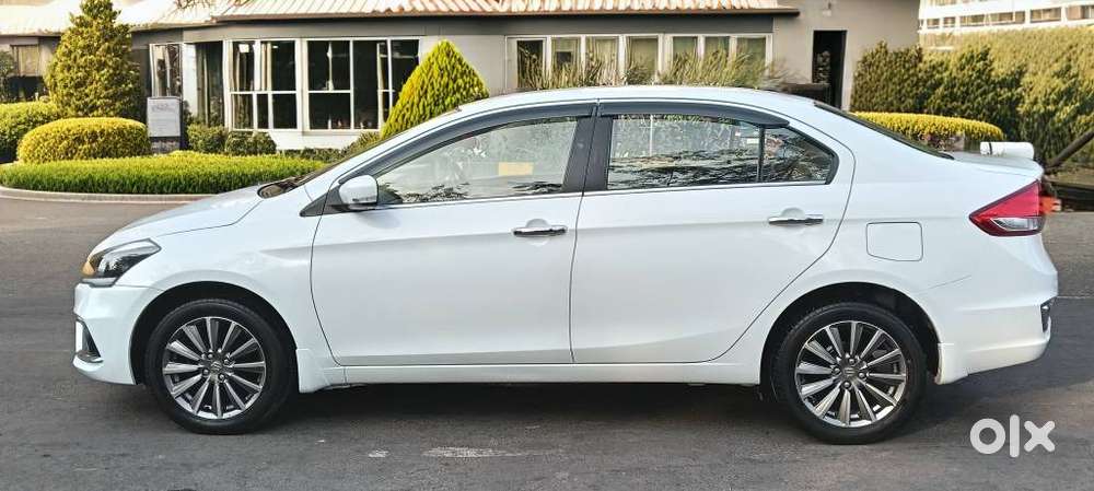 Maruti Suzuki Ciaz Smart Hybrid Alpha , 2021, Petrol