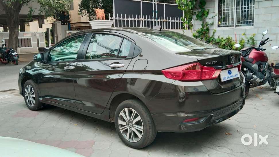 Honda City 1.5 V 4th Gen I-vtec Mt, 2022, Petrol