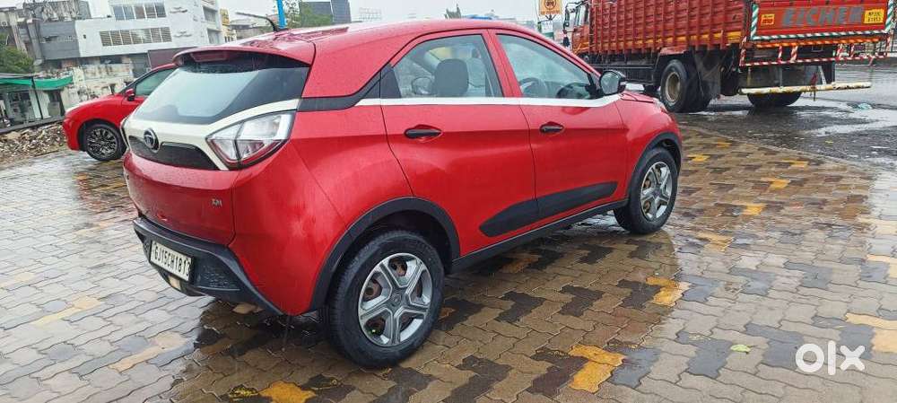 Tata Nexon 1.5 Revotorq Xm (s), 2018, Diesel