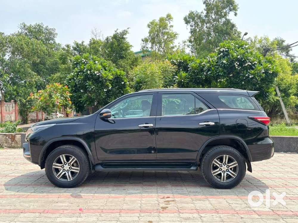 Toyota Fortuner 4x2 At 2.8 Diesel, 2021, Diesel