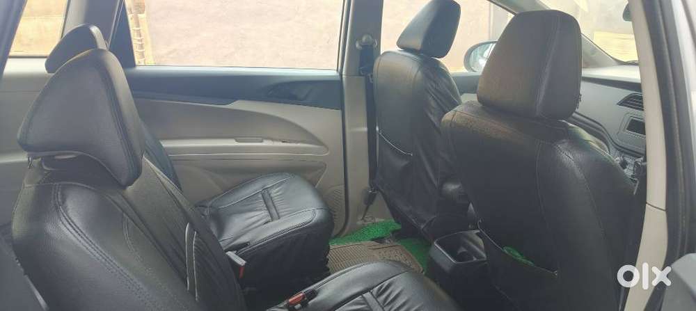 Mahindra Marazzo M2, 2018, Diesel