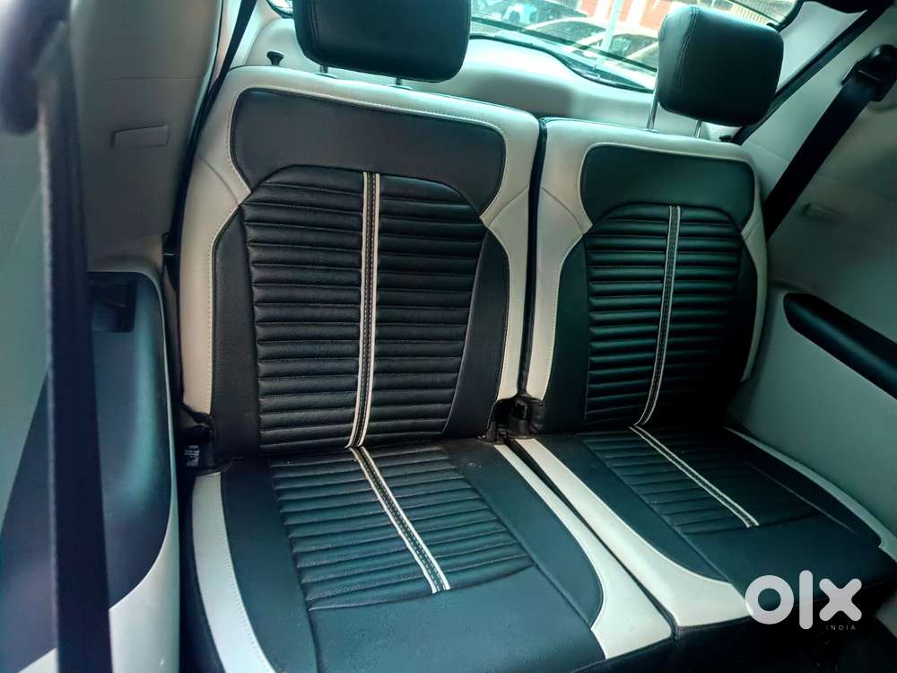 Renault Triber Rxz, 2022, Petrol