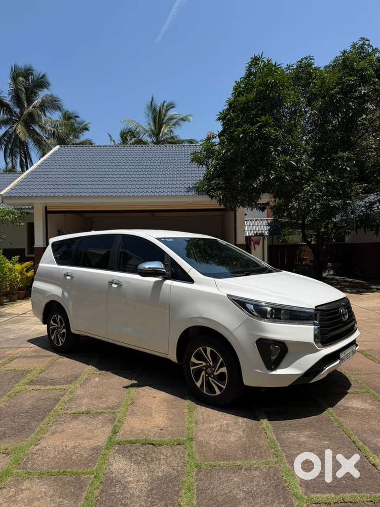 Toyota Innova Crysta 2022