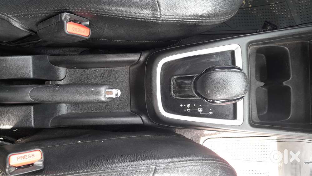 Maruti Suzuki Swift Amt Zxi, 2018, Petrol