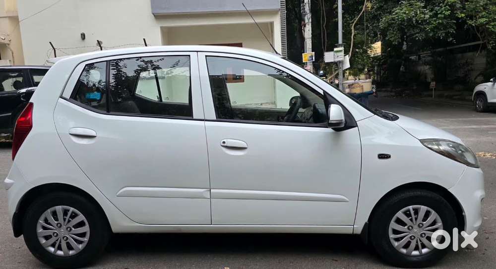 Hyundai I10 Sportz 1.2 Automatic Kappa2, 2013, Petrol