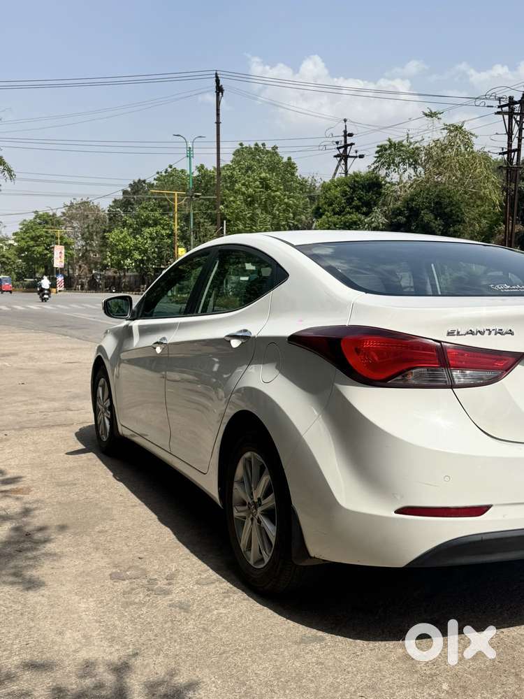 Hyundai Elantra 2012-2015 Sx, 2015, Petrol