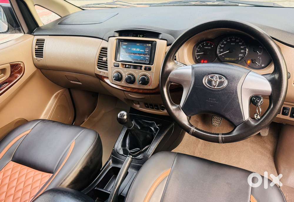 Toyota Innova 2.5 Ev Ms 7 Str, 2015, Diesel