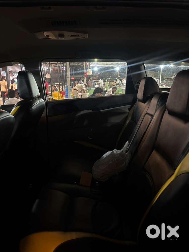 Mahindra Marazzo Diesel 2019