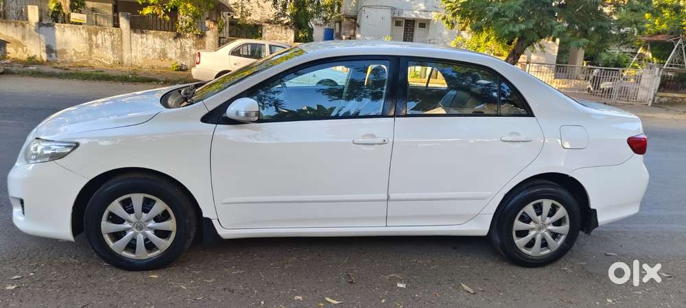 Toyota Corolla Altis G, 2011, Diesel