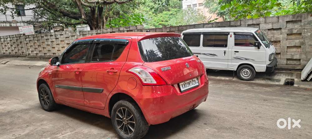 Maruti Suzuki Swift 1.2 Vxi (o), 2014, Petrol
