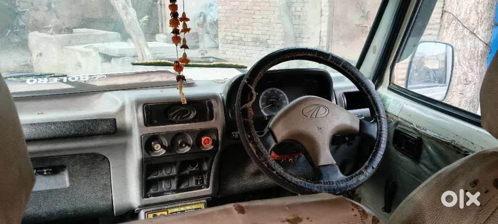 Gadi Bahut Aacha Condition Me Hai Gadi Me Koi Kaam Nai Hai