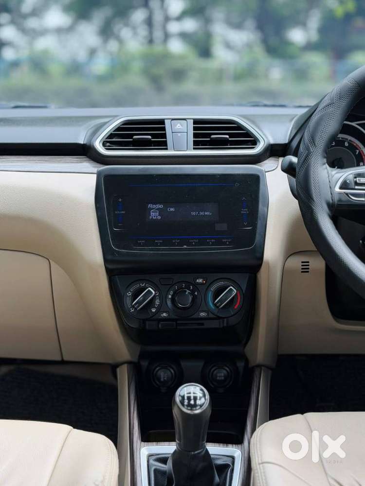 Maruti Suzuki Dzire 1.2 Vxi, 2021, Petrol