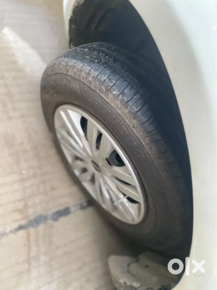 Maruti Dzire Tour 2021 Km Driven