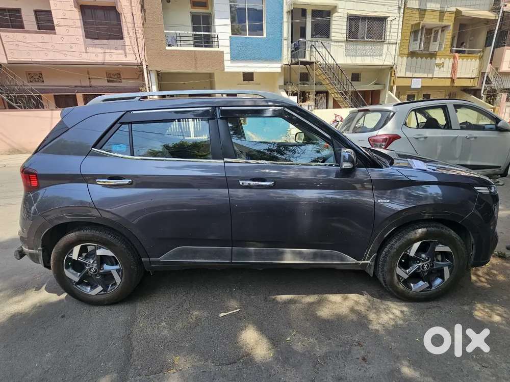 Hyundai Venue Top Model Automatic Less Driven