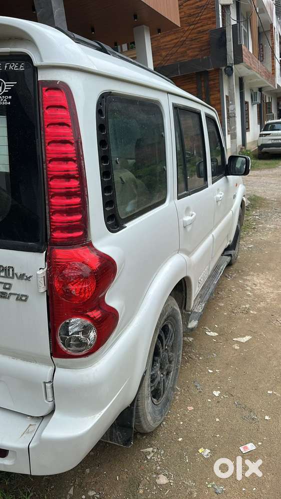 Mahindra Scorpio 2014