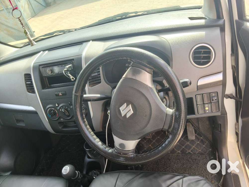 Maruti Suzuki Wagon R 1.0 2011 Good Condition Over All.