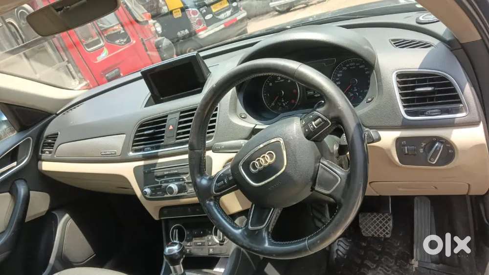 Audi Q3 2016 Diesel 107500 Km Driven
