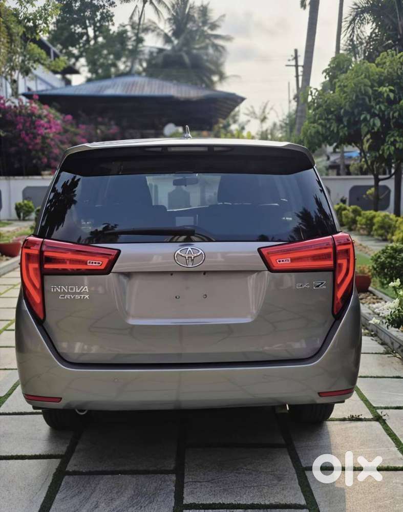 Toyota Innova Crysta [2020-ongoing] 2.4 Zx At 7 Str, 2021, Diesel