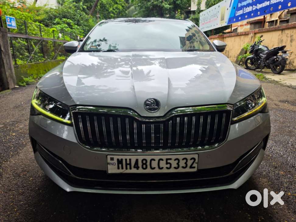 Skoda Superb 2.0 L&k Tsi At, 2022, Petrol