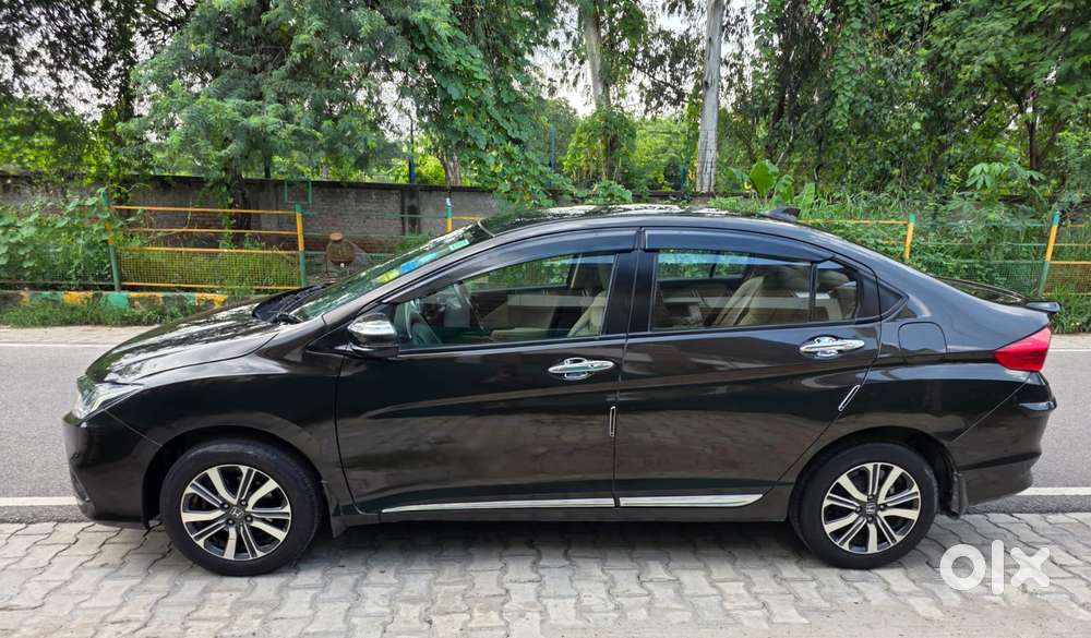 Honda City I-vtec V, 2018, Petrol