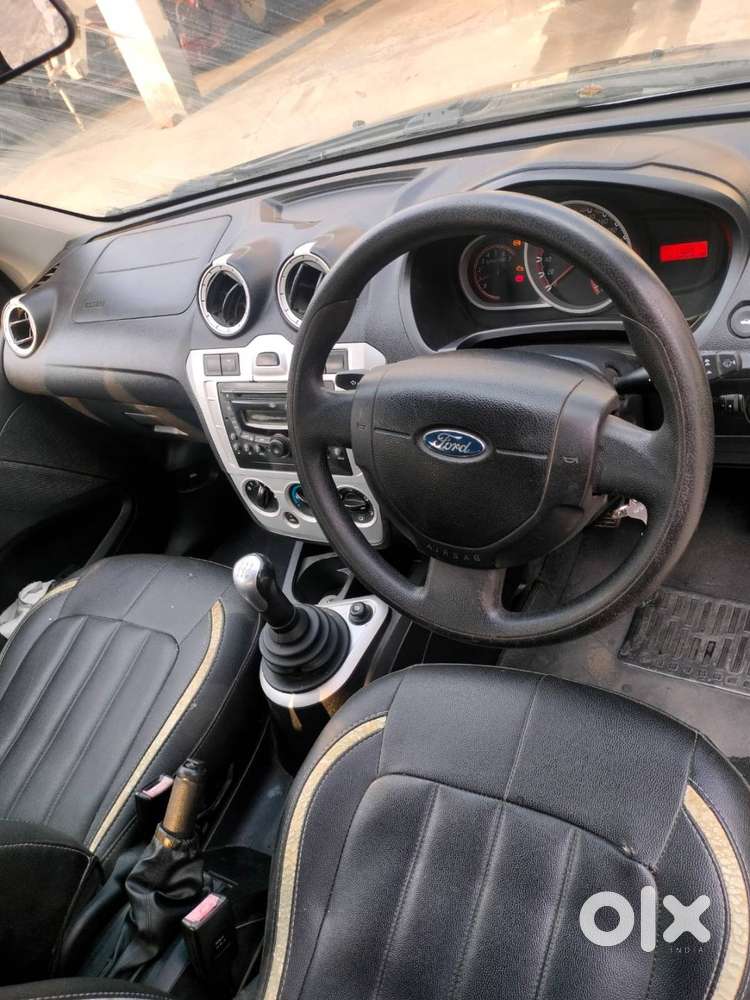 Ford Figo 2011 Diesel 101325 Km Driven