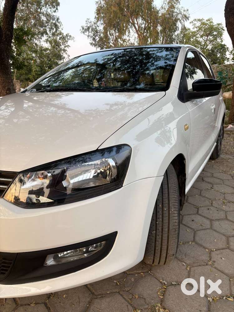 Volkswagen Polo 1.2l Turbo Diesel Comfortline 2013