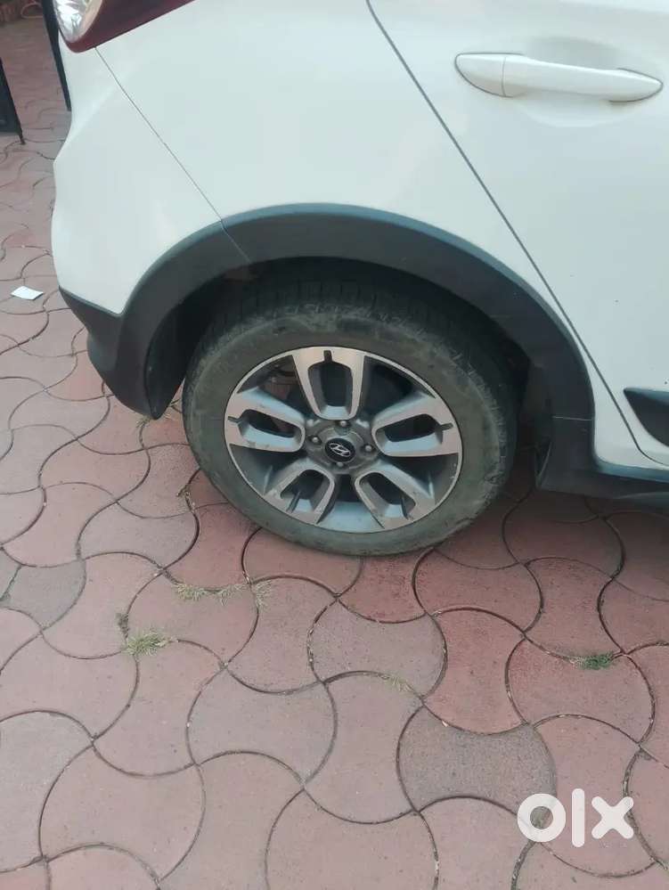 Hyundai I20 Active 2016 Petrol 104000 Km Driven